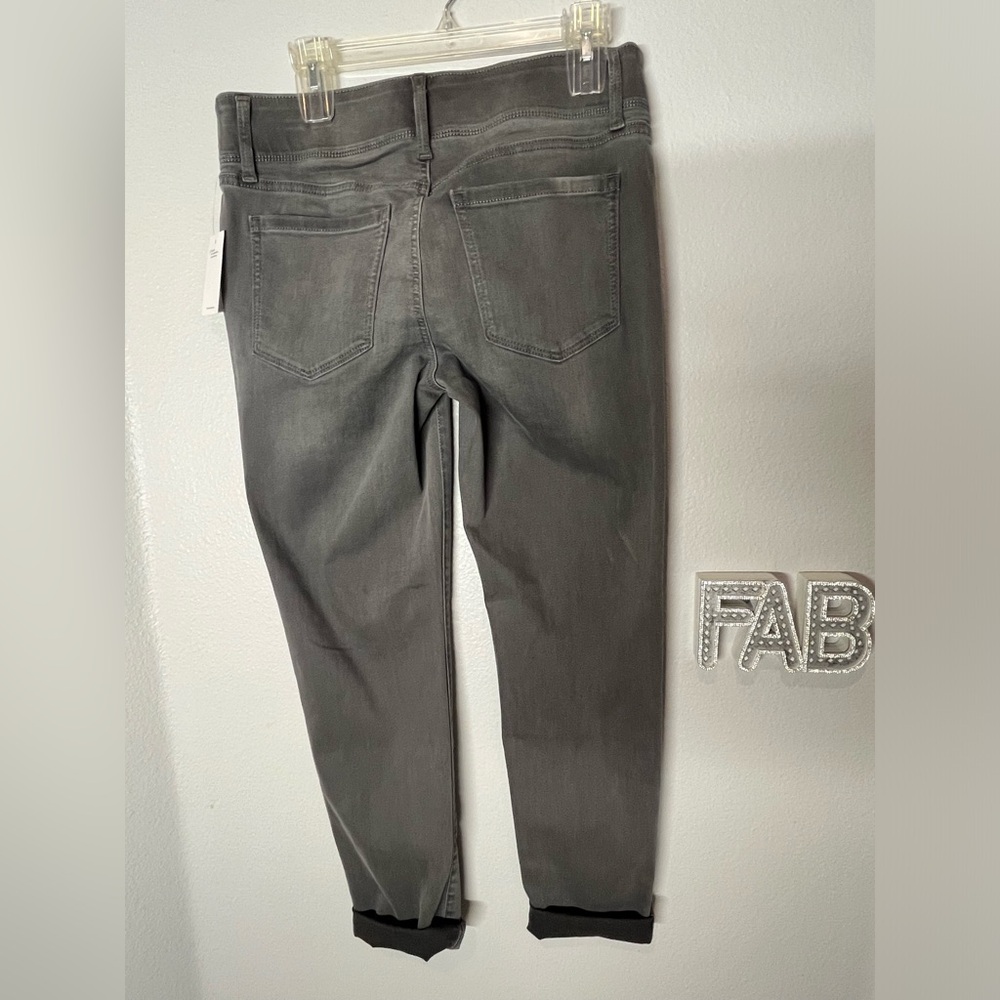 Jeans - Picture 4 of 13